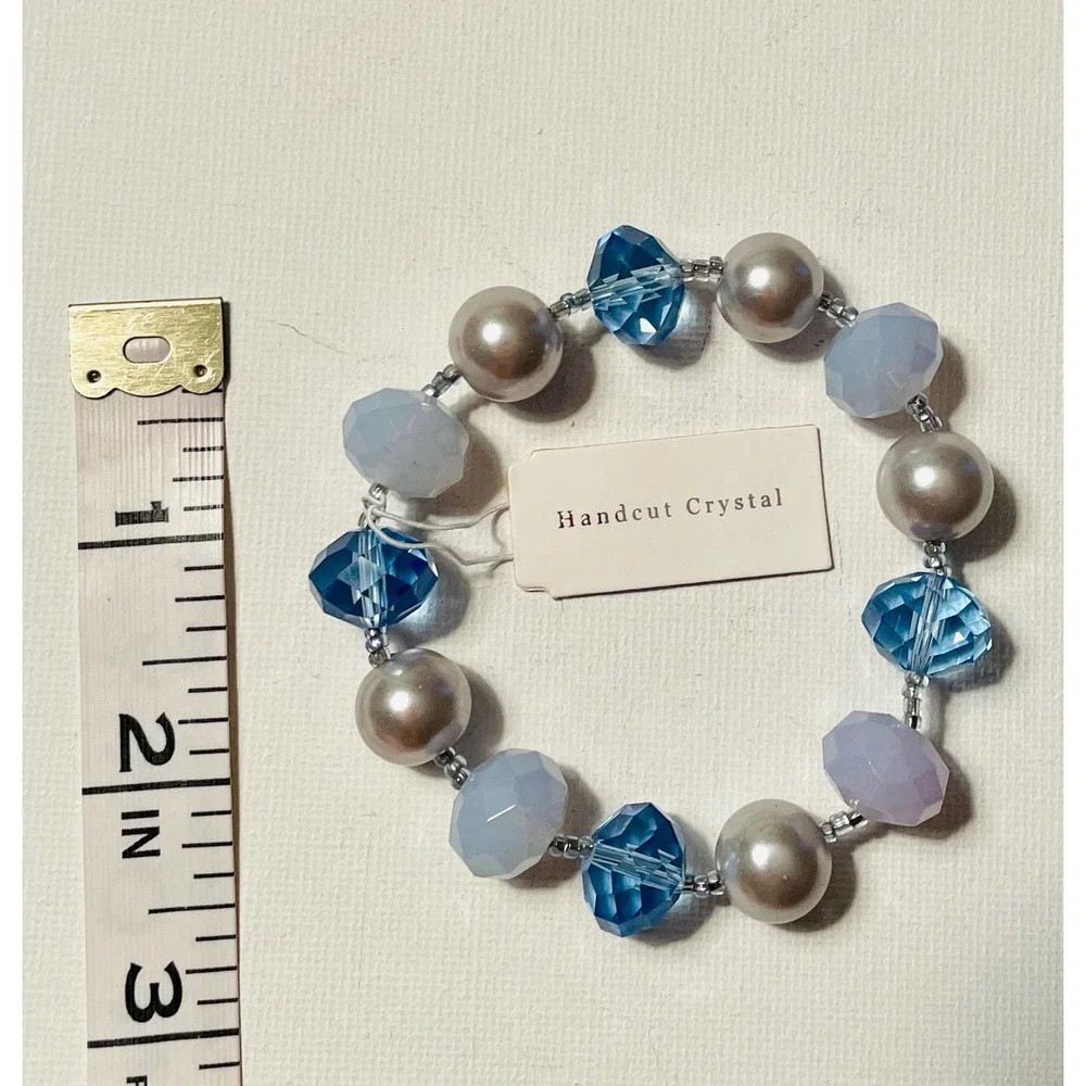 Shades of blue‎ handcut crystal bracelet NWT